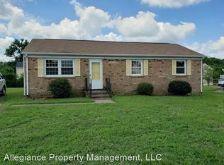 3912 Gloucester Dr, Hopewell, VA 23860