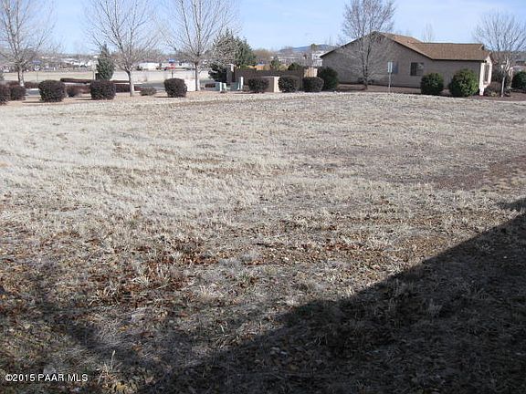 3rd image of 1572 Bainbridge Ln