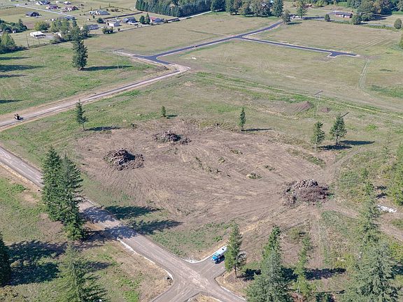 5th image of 347 Sawmill Rd #1