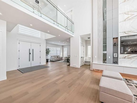 5th image of 13 E Trinity Rd