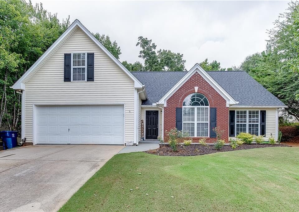 1st image of 400 Windsor Brook Ln