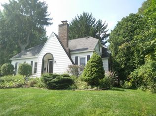 206 Westwood Rd, Syracuse, NY 13215