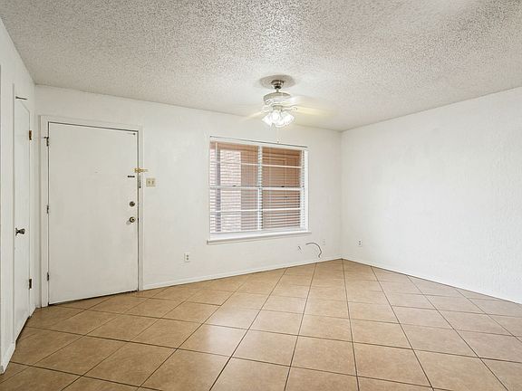 4th image of 100 Shannon Cir APT B