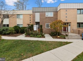 8406 N Brook Ln, Bethesda, MD 20814