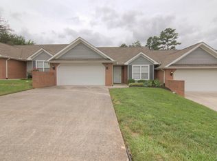 8724 Carriage House Way, Knoxville, TN 37923