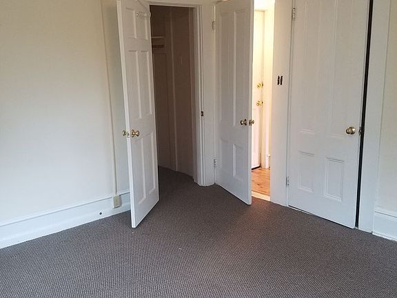 3rd image of 2 Bay Rd #4