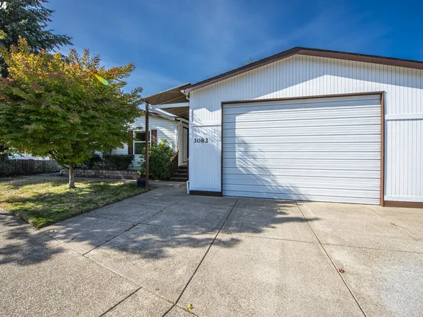 3082 Stapp Dr, Eugene, OR 97408