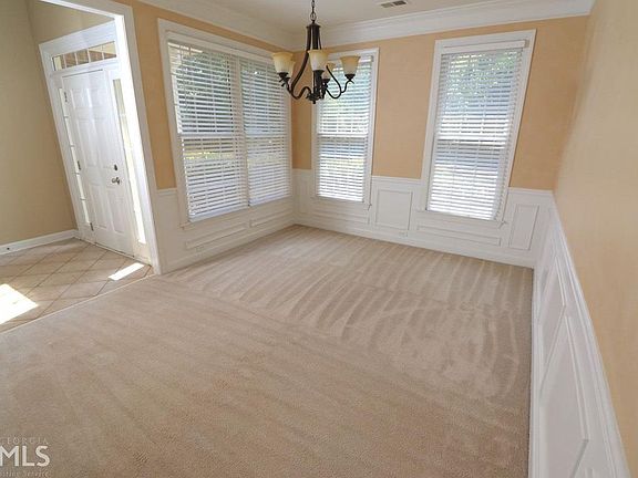 2nd image of 855 Bellemeade Pl