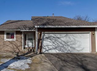 5709 Villa Dr, Shoreview, MN 55126