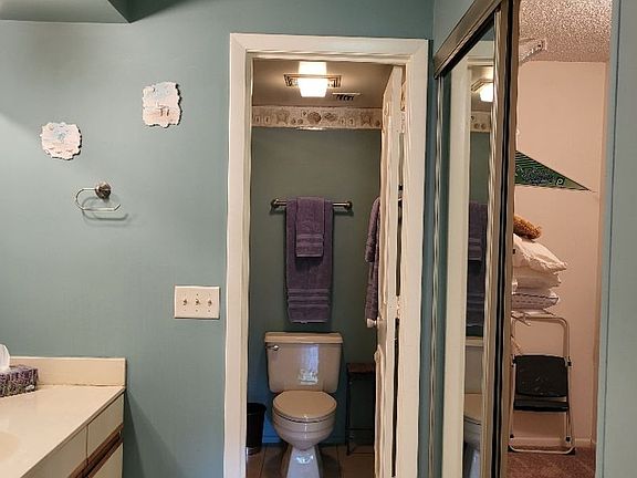 5th image of 12 Plantation Dr APT 206
