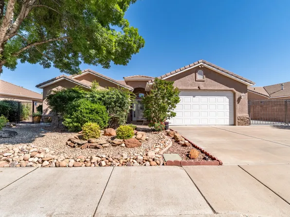 249 E Canterwood Dr, Washington, UT 84780