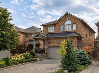 42 Sandy Point Dr, Richmond Hill, ON L4S 2W7