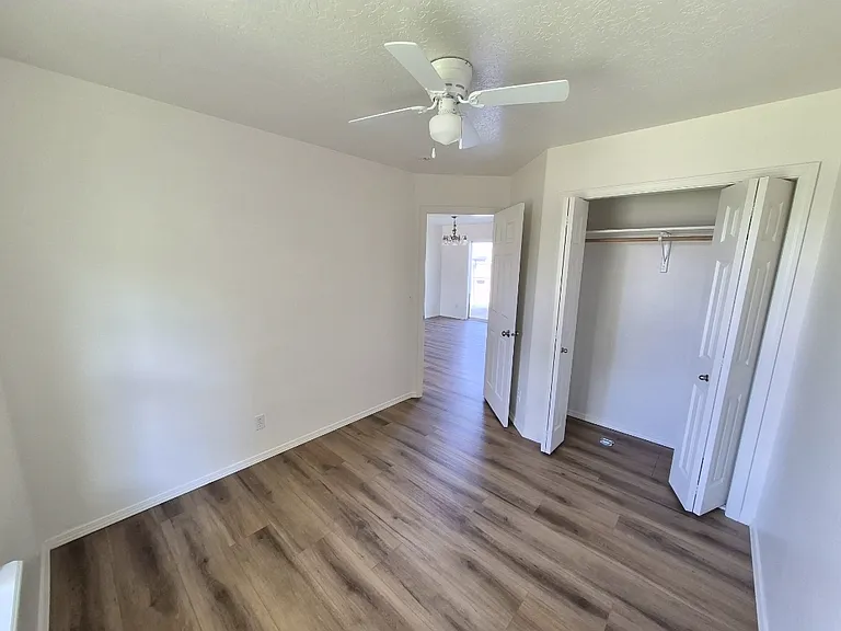 14419 Raleigh Ct — Photo 3