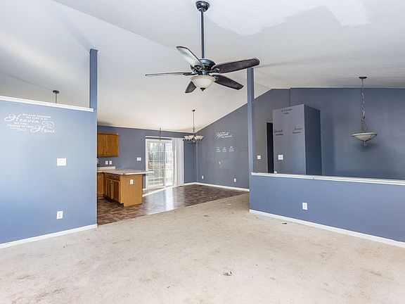5th image of 7 Sugar Mill Ln