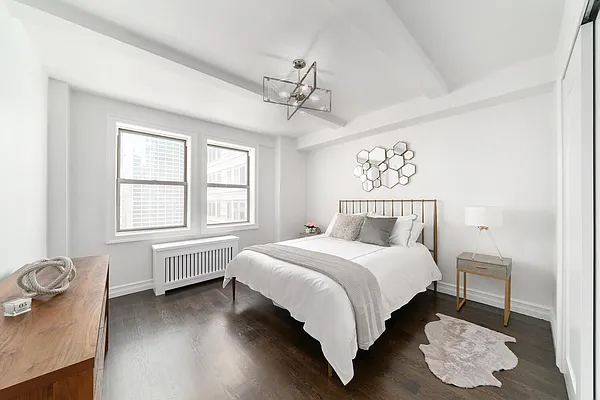 Sold by Compass | media 4