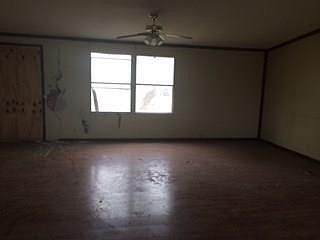 5th image of 8921 Karens Cor