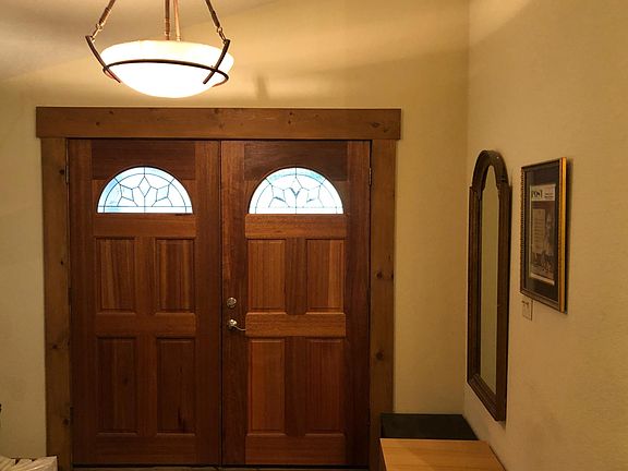 Entrance way