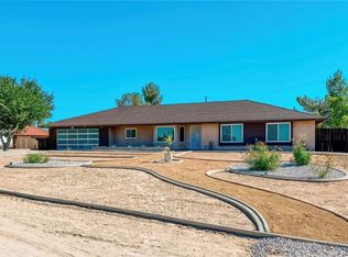 13907 Olathe Rd, Apple Valley, CA 92307