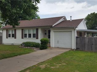 1002 Watson Ave, Springdale, AR 72764