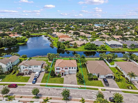 3rd image of 11971 Cypress Key Way