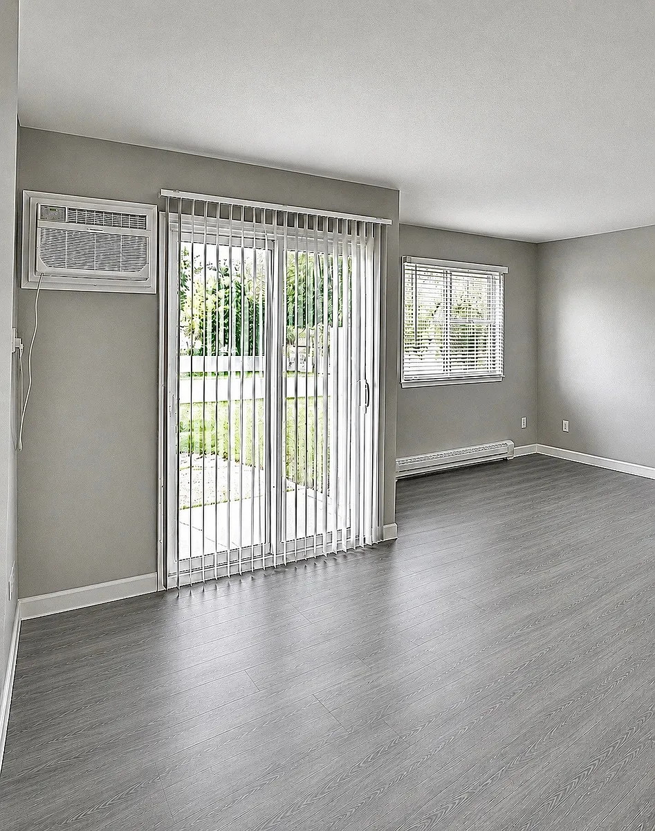 Floor plan 2 Bedroom 1 Bathroom 900 Sq. Ft.