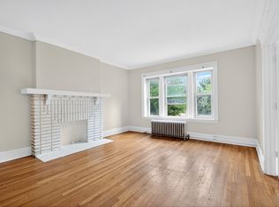 2625 Euclid Heights Blvd APT 1, Cleveland Hts, OH 44106