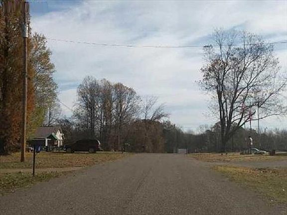5th image of 54 Andrea Dr