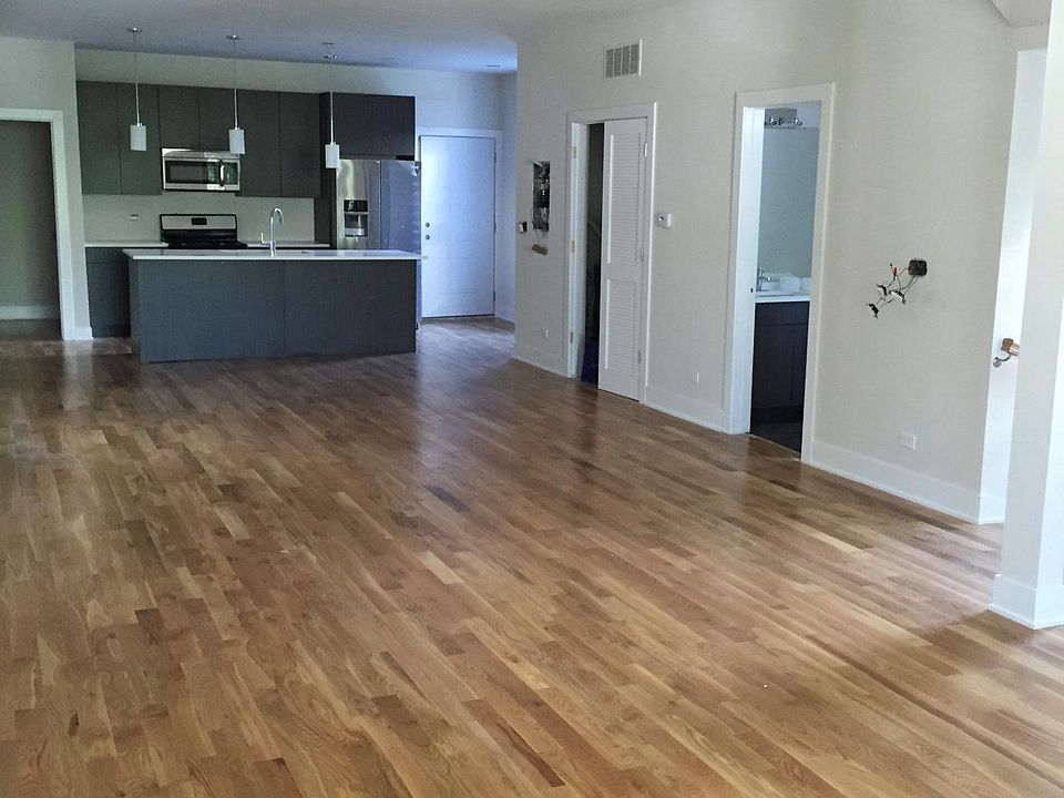 1st image of 3114 N Southport Ave