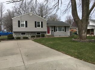 1491 S Lafayette Ave, Marshall, MO 65340