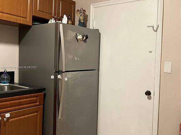 4th image of 9974 N Kendall Dr APT 1034