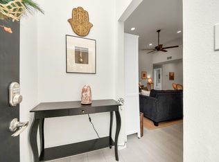 2001 Bering Dr APT 8J, Houston, TX 77057