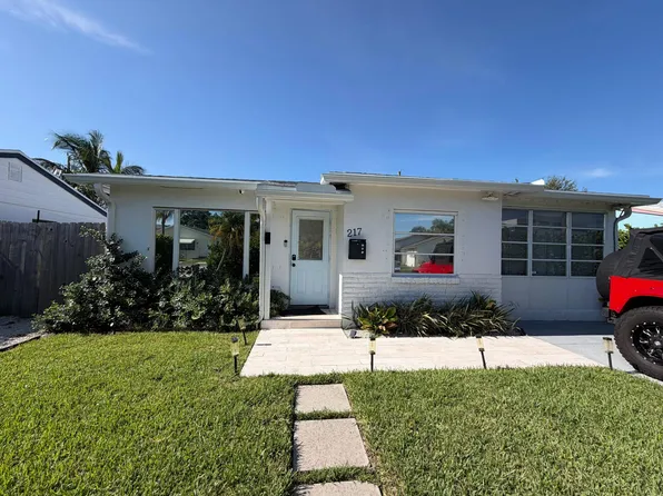 217 E 24th St, Riviera Beach, FL 33404