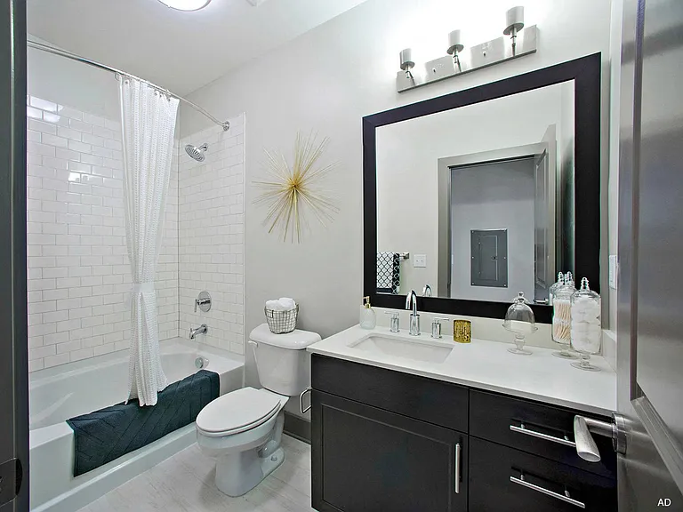 The Addison Apartments — Photo 11