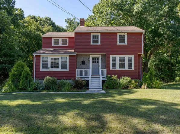 70 Winnicutt Road, Stratham, NH 03855