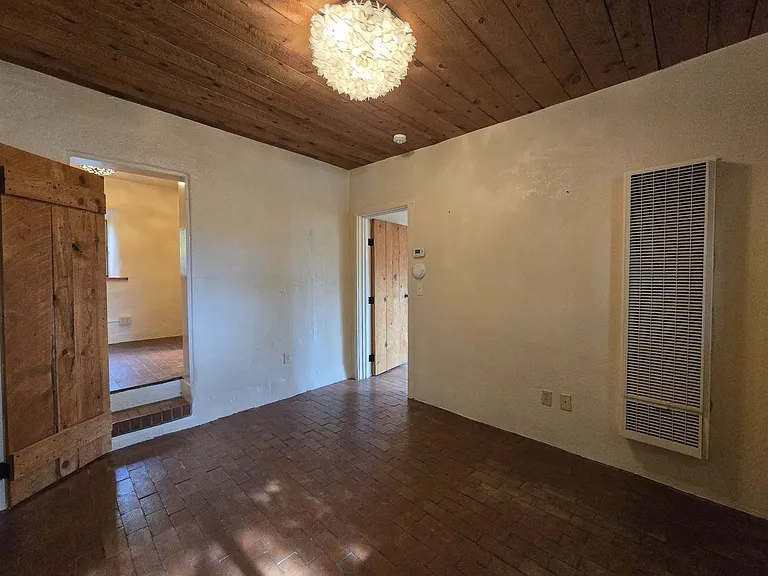 617 Don Felix St #A — Photo 14