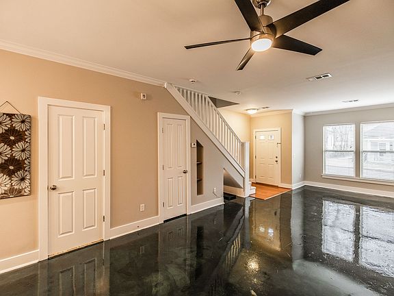 4th image of 719 McFerrin Ave #B