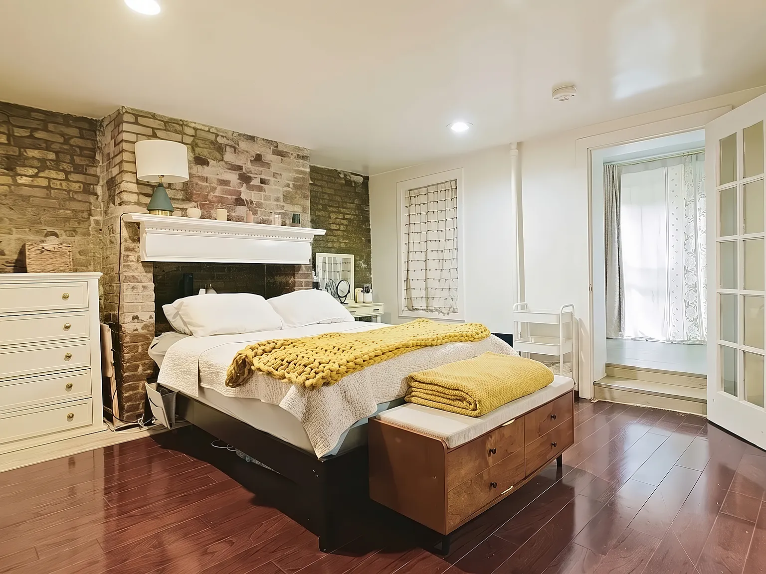 401 Dean Street — Photo 2
