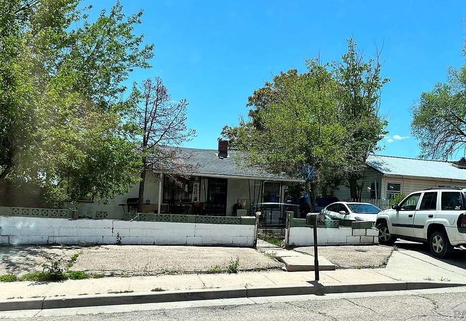 1st image of 1614 E Ash St #1