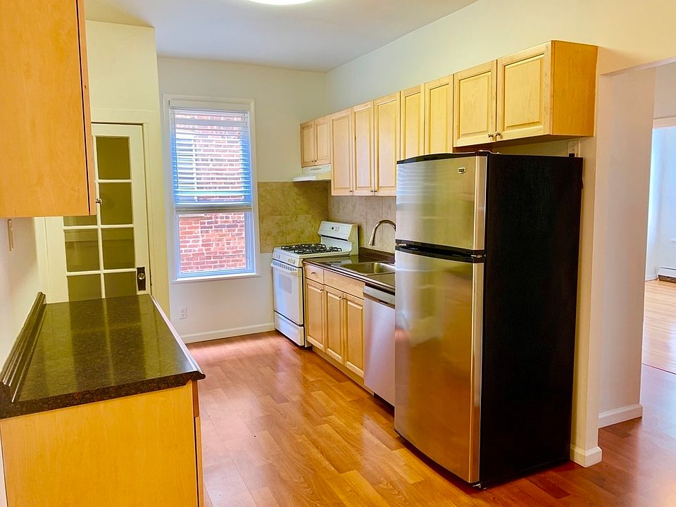 1st image of 26-26 14th St #1