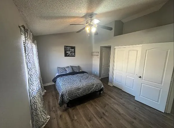 2969 N Oregon St — Photo 10