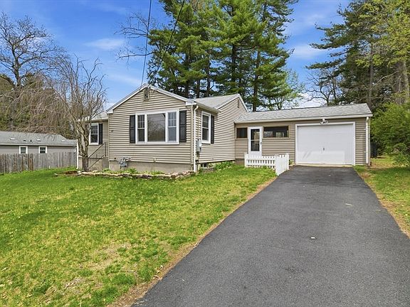2nd image of 33 Overhill Dr