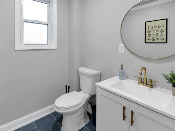 258 Clerk Street image 11 of 21