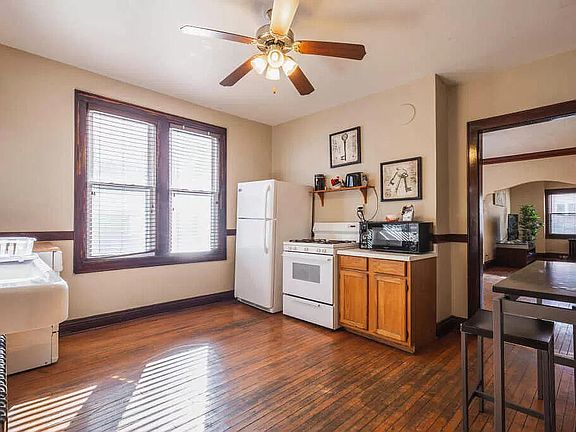 5th image of 1742 N Pulaski St #1744