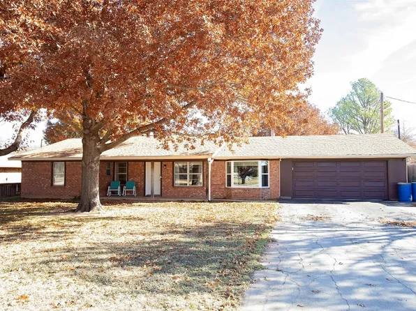 105 Deer Ln, Graham, TX 76450