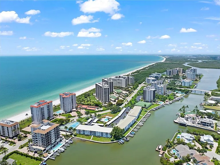 10684 Gulf Shore Dr #205 — Photo 30