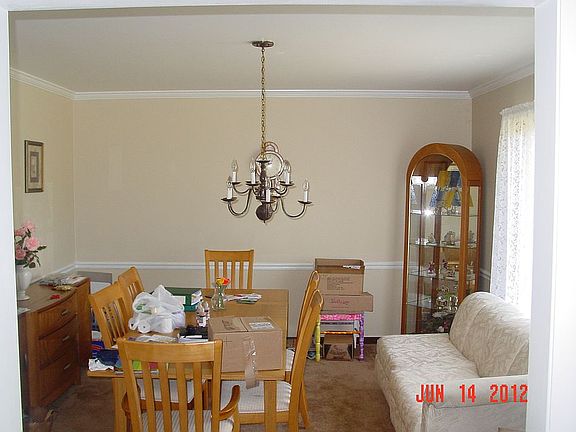 4th image of 16861 S Windsor Ct