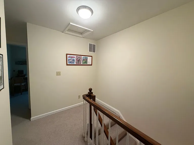107 Georgetown Grn — Photo 22