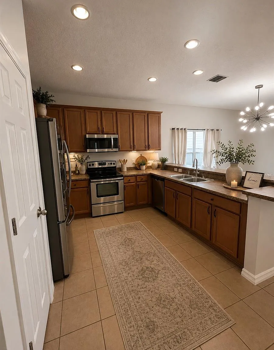 3 bed, 1840 sqft, $2,350 — Photo 4