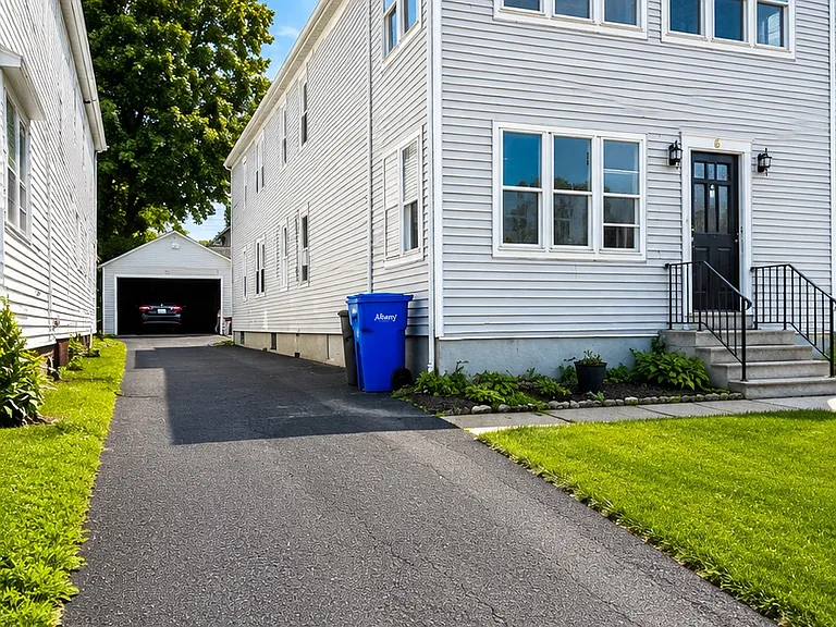 6 Edison Ave #2 — Photo 3