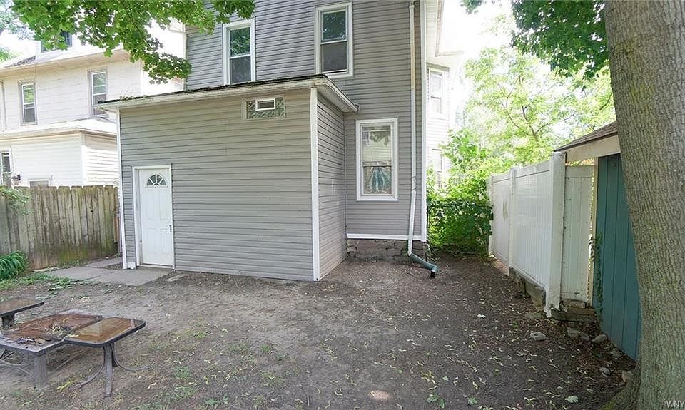 364 Tremont St North Tonawanda, NY, 14120 Apartments for Rent Zillow